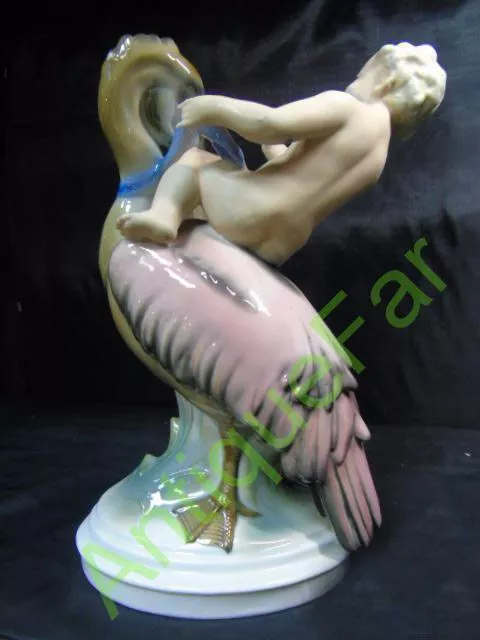 Porzellanfigur &quot;Putti auf dem Pelikan&qu - Bild 3