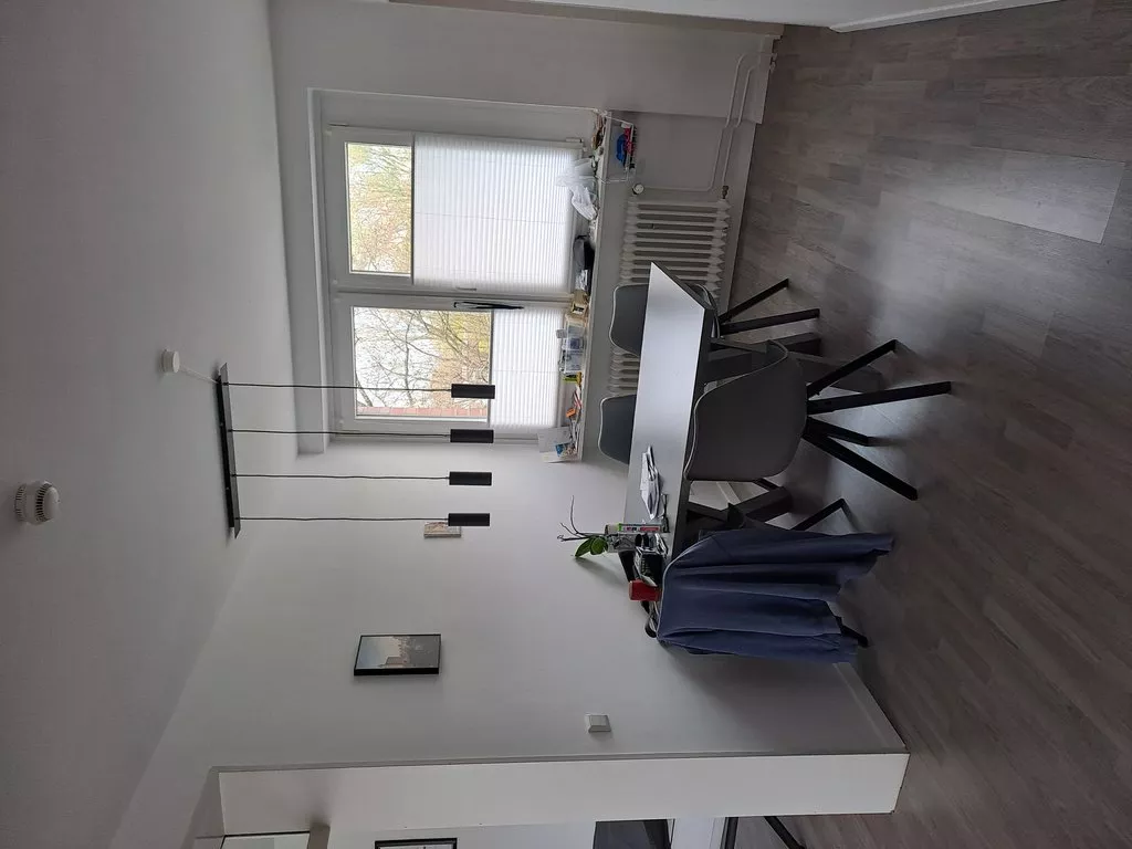 Zwischenmiete 15.9 bis 31.3. 2,5 Zimmer in HH - Bild 2